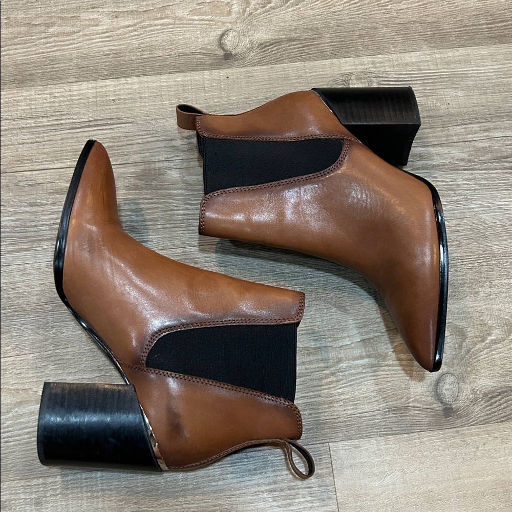 Steve Madden Brown Leather KNOXI bootie, size 8 - Picture 3 of 6